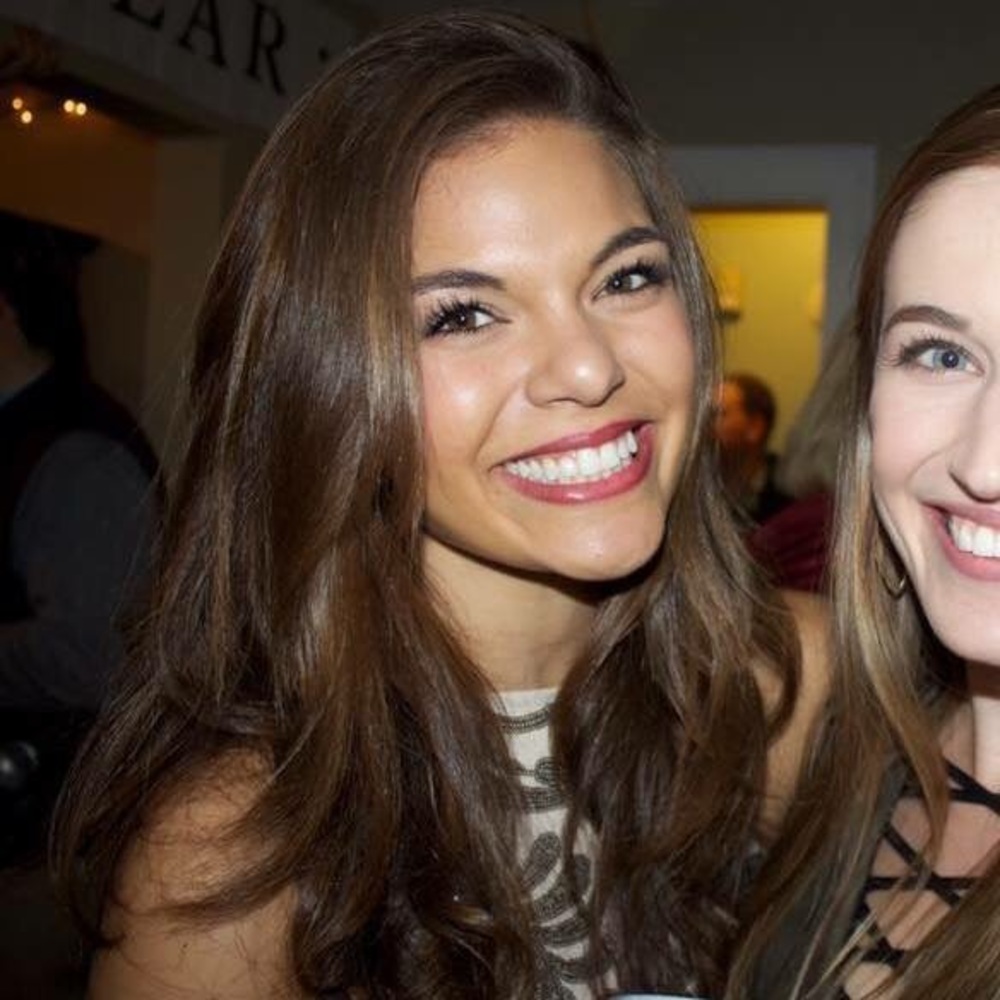 Meet your Posher, Christina